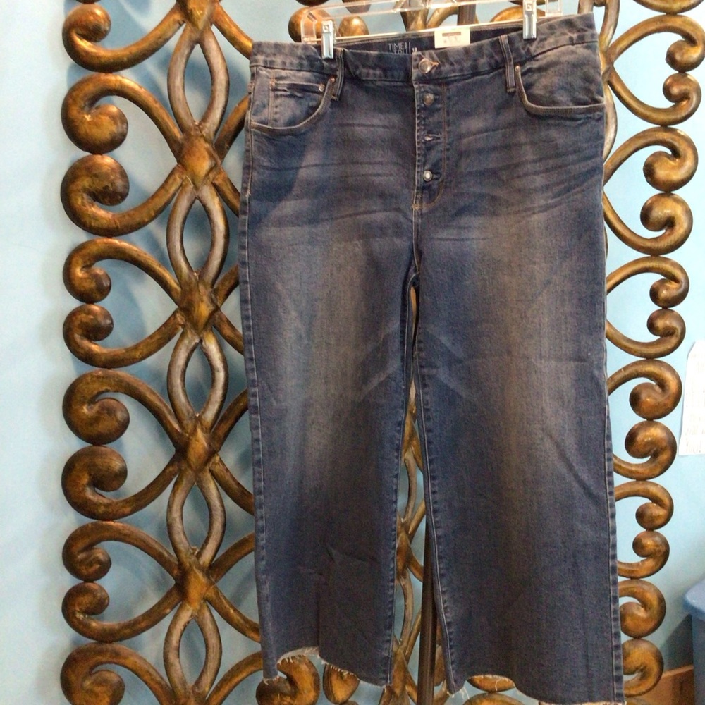 High Rise Wide Leg Jeans - Picture 4 of 4
